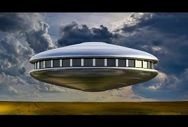 جسم غامض يثير الحيرة في سماء أسكتلندا