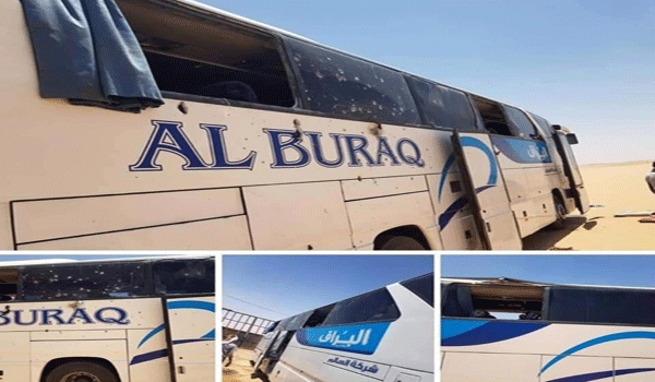 مقتل 5 مسافرين يمنيين وإصابة 20 آخرين بانفجار حافلة ركاب في طريق العبر