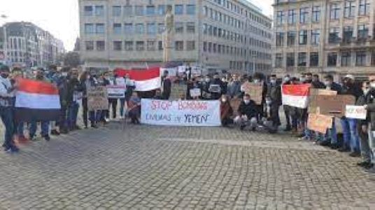 وقفة احتجاجية في قلب أوروبا تطالب بإيقاف الحرب في اليمن