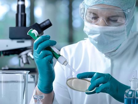 آخر احصائية عن كورونا: 5500 وفاة و73 ألف شفاء على مستوى العالم