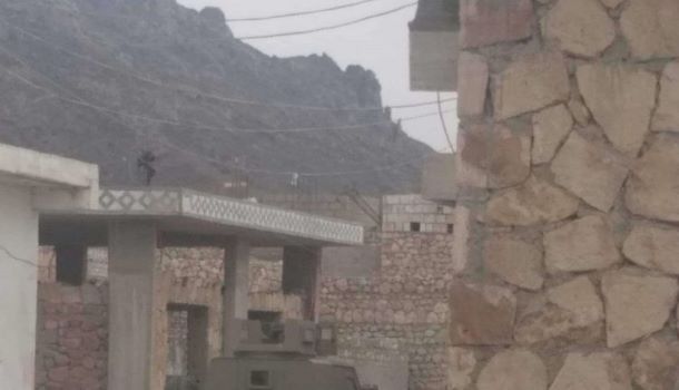 قوات تابعة للإمارات تقتحم منزل محافظ سقطرى رمزي محروس