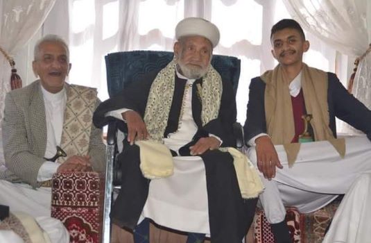 نجل القاضي العمراني ينفي صحة اقتحام منزل والده في صنعاء