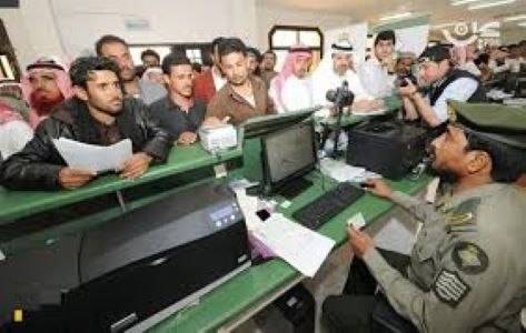 الحرب على المغتربين.. طرد مئات الأكاديميين والموظفين اليمنيين من الجامعات السعودية