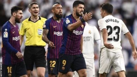 تأجيل مباراة الكلاسيكو بين برشلونة وريال مدريد لدواعٍ أمنية