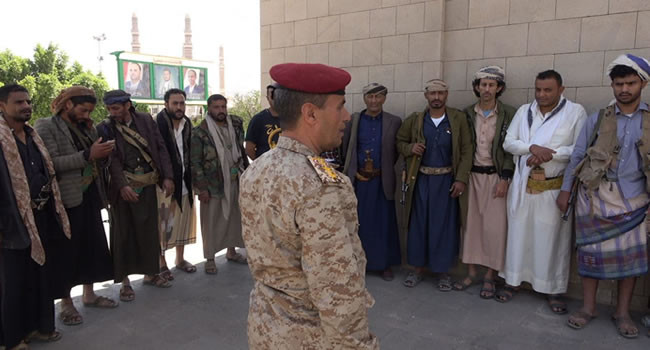 عودة 14 ضابطاً وجندياً من القوات الحكومية إلى العاصمة صنعاء