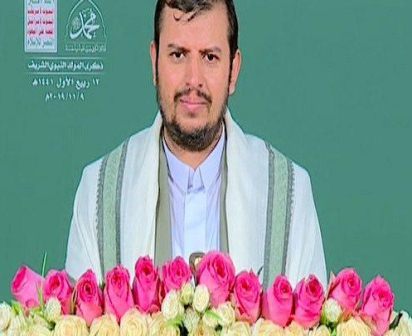 الحوثي يتهم التحالف بسرقة النفط اليمني ويتوعد إسرائيل بضربات قاسية