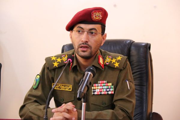 الحوثيون : قصفنا مواقع عسكرية سعودية في مطار أبها الدولي