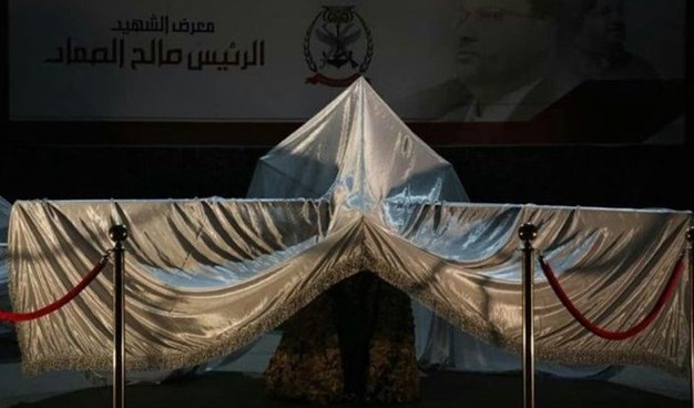 منها صاروخ قدس1 مجنح.. الحوثيون يزيحون الستار عن صواريخ باليستية جديدة