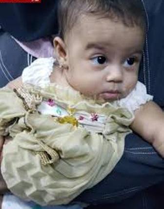 التحالف يمنع طفلة عمرها "3 أشهر" من مغادرة مطار عدن لهذا السبب الغريب